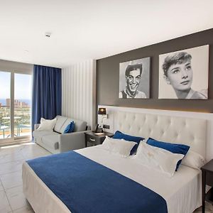 Habitación Clásica con 2 Camas Individuales
